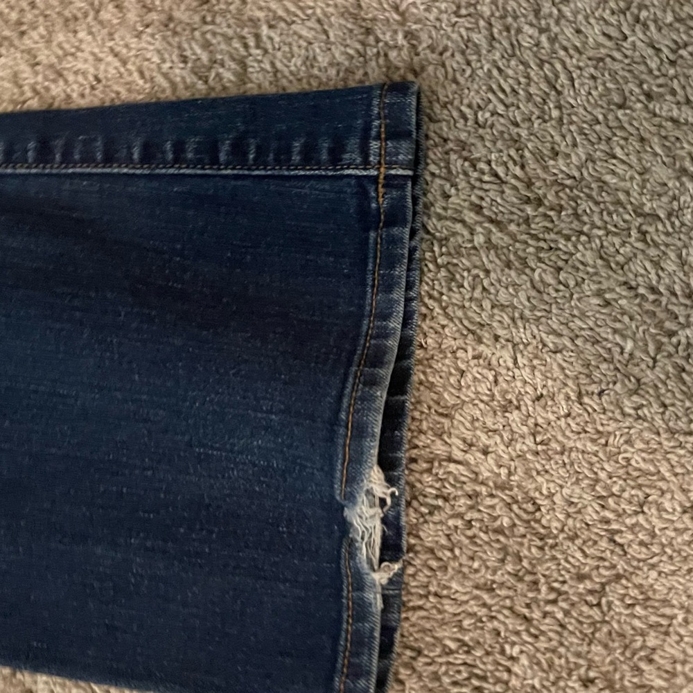 Gap Women's Blue Jeans in excellent condition size 27S boot cut with pockets - Picture 6 of 11